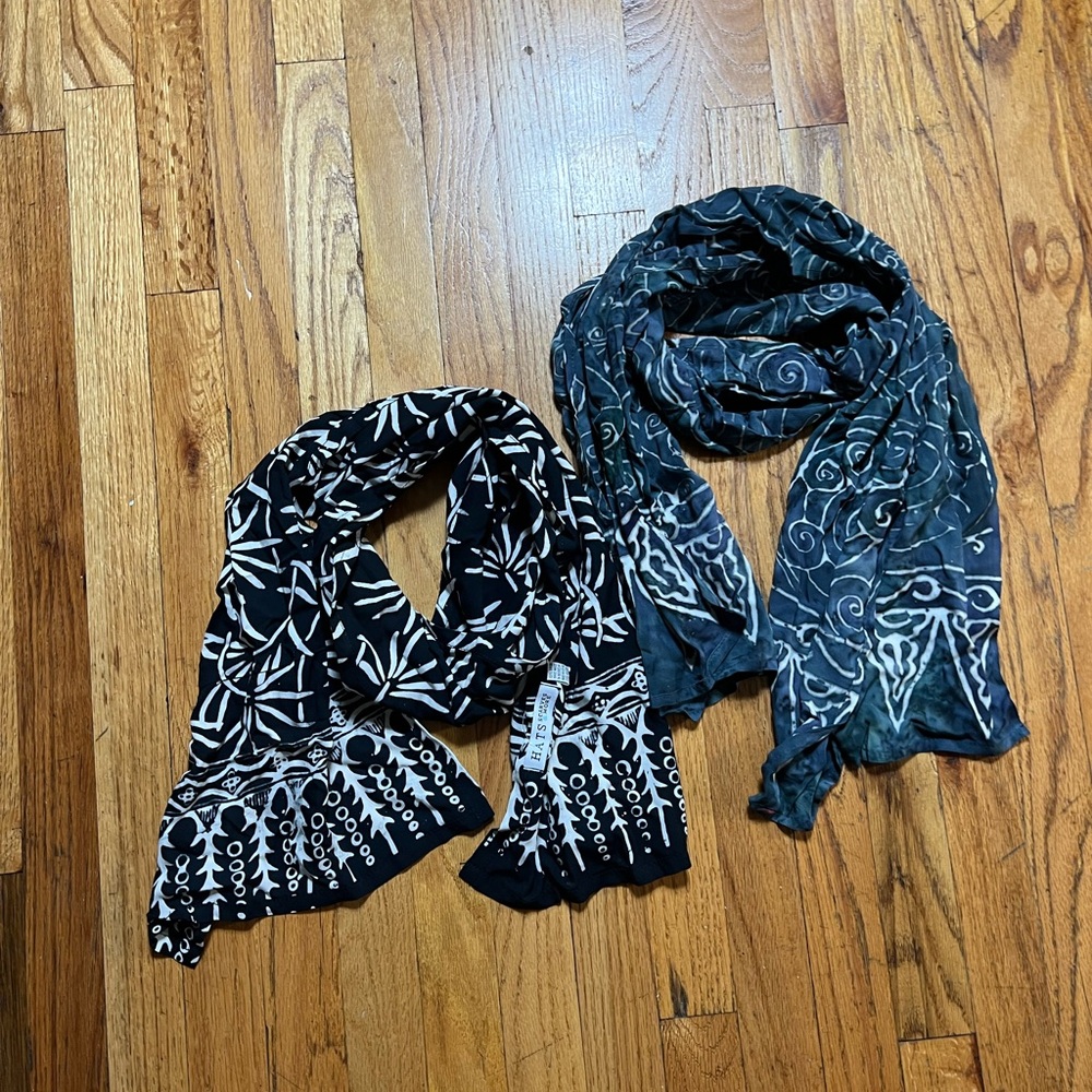 Elegant Black and Blue Patterned Scarves